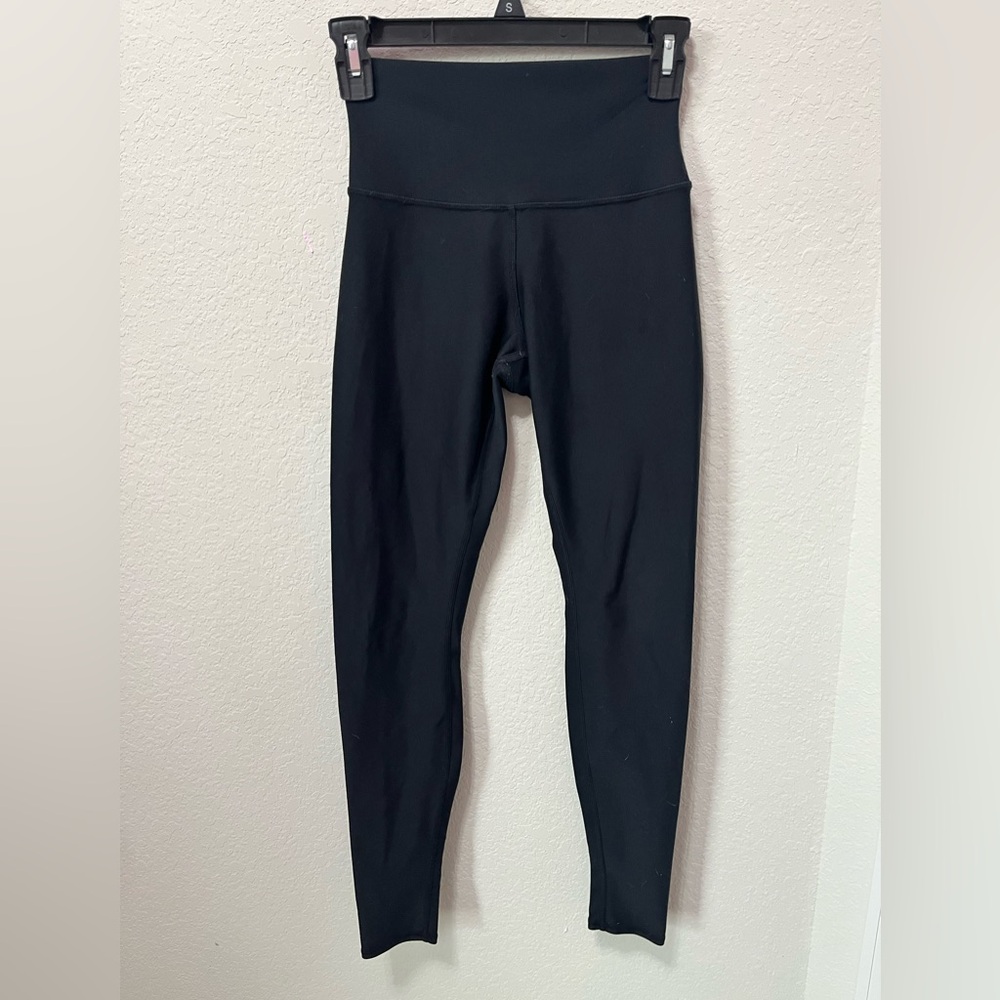 Alo Yoga Airlift leggings